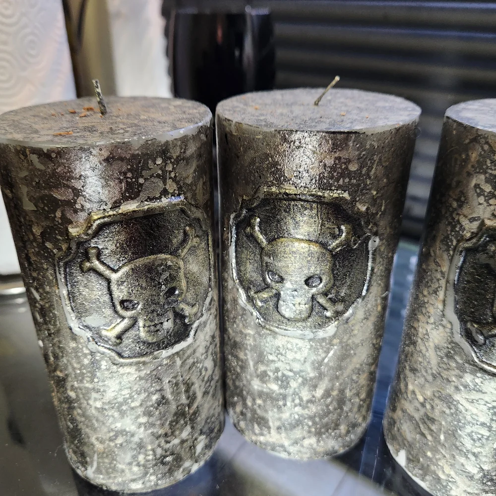 Target Gold Candles‎ & Holders with Elegant Accents